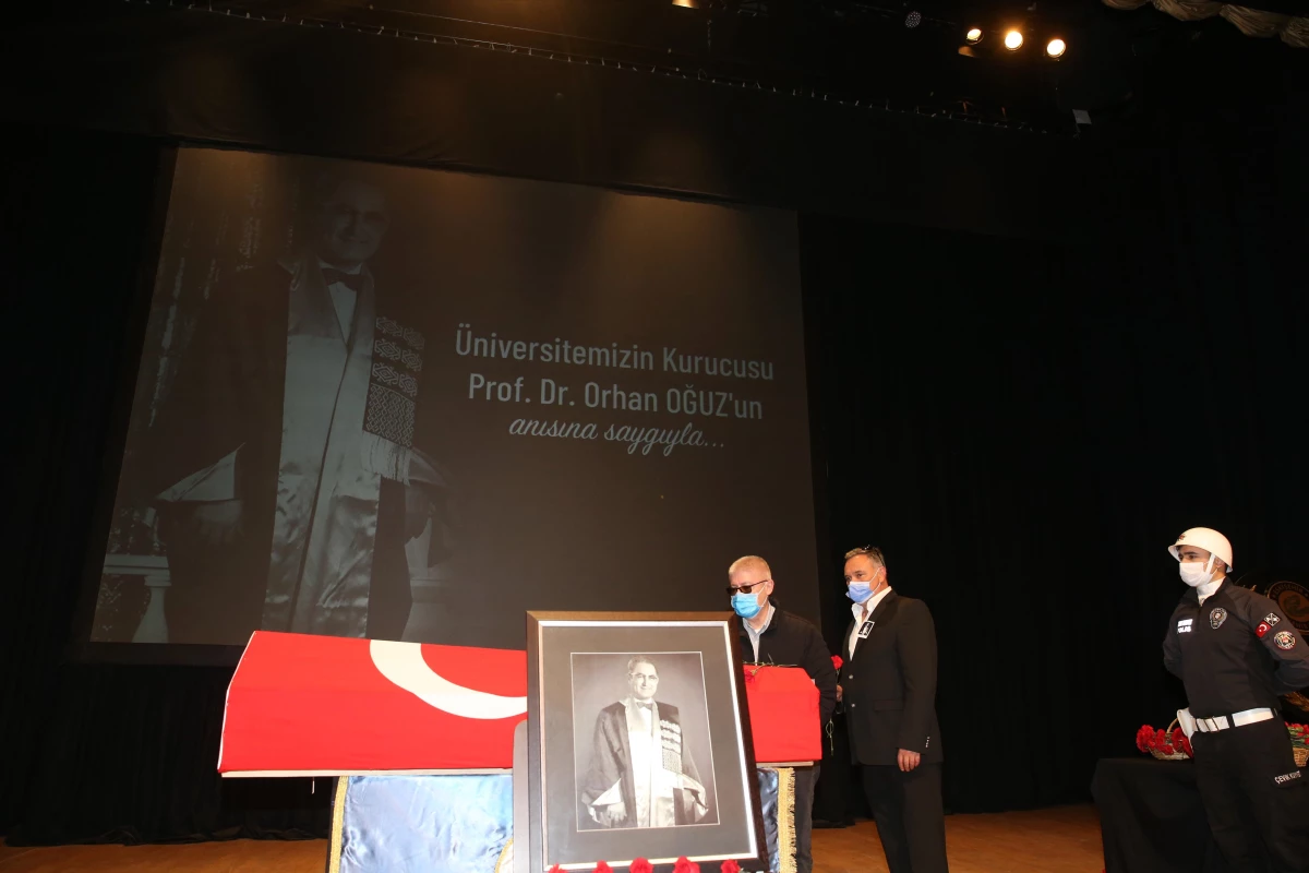 Eski Milli Eğitimi Bakanı Prof. Dr. Oğuz, son yolculuğuna uğurlandı