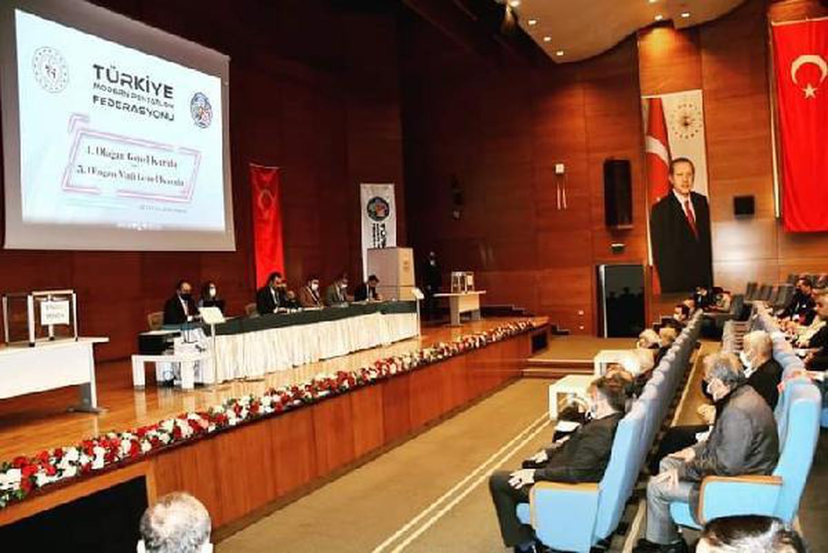Modern Pentatlon Federasyonu\'nda Veli Ozan Çakır yeniden başkan