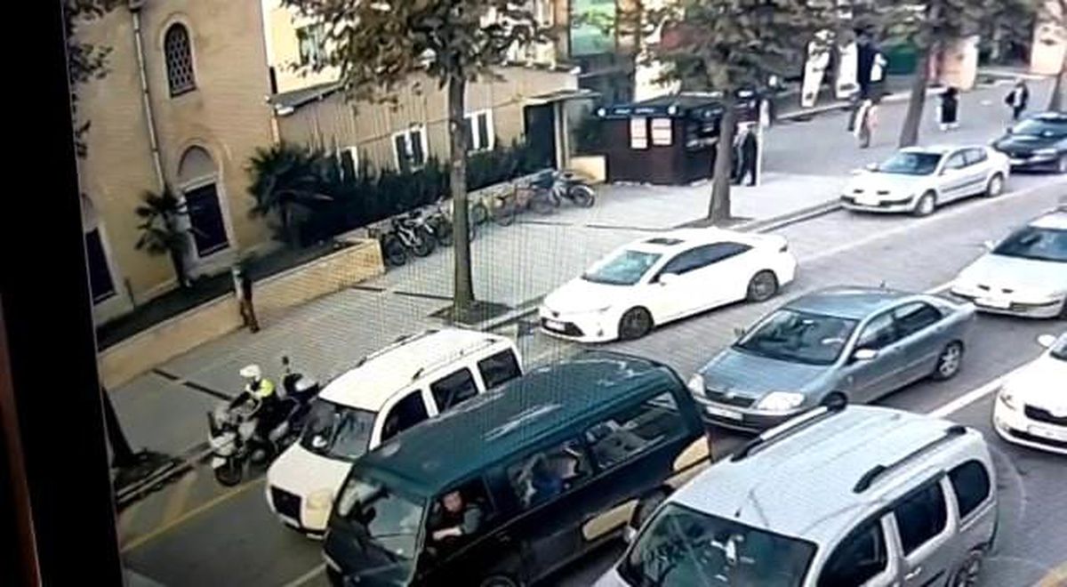 Son dakika haberleri | Polisten alkışlanacak hareket