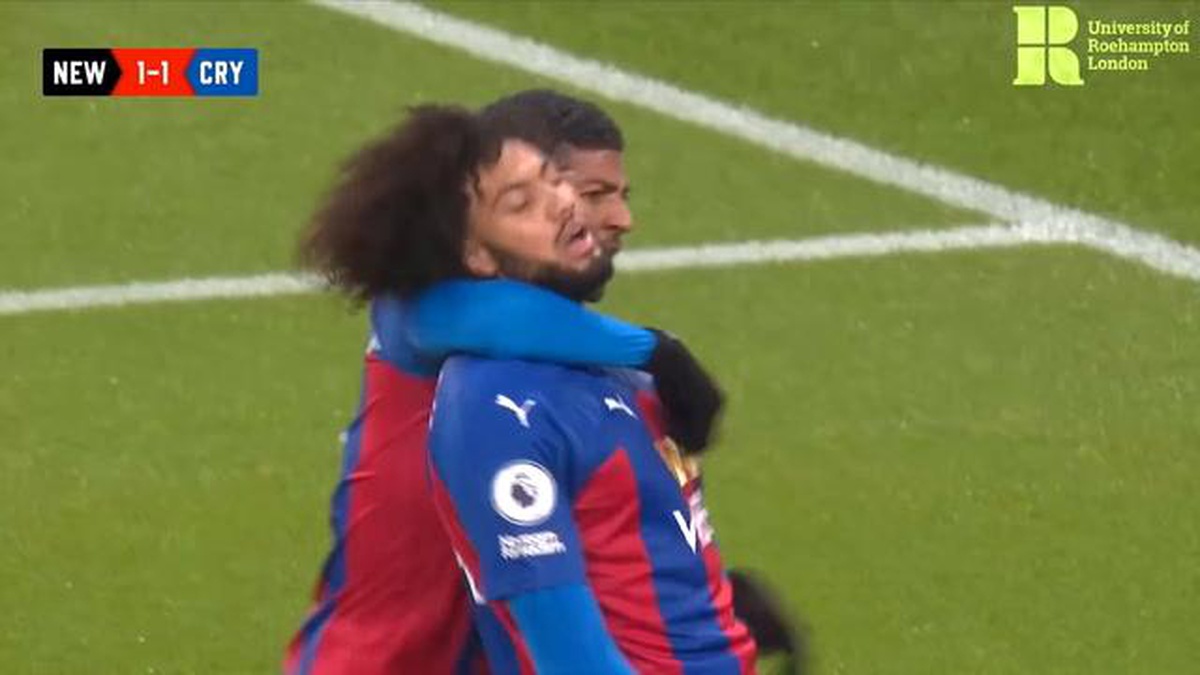 Riedewald\'ın Newcastle United Ağlarına Gönderdiği Roket