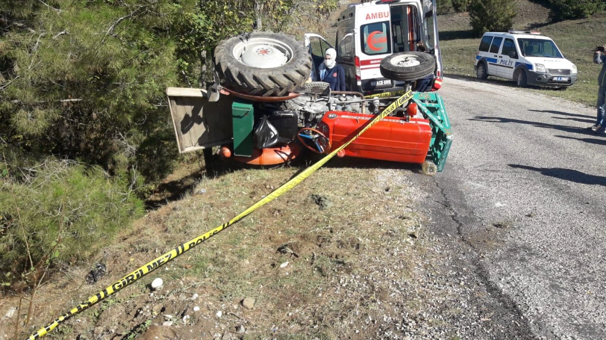 Tokat\'ta devrilen traktörün sürücüsü öldü