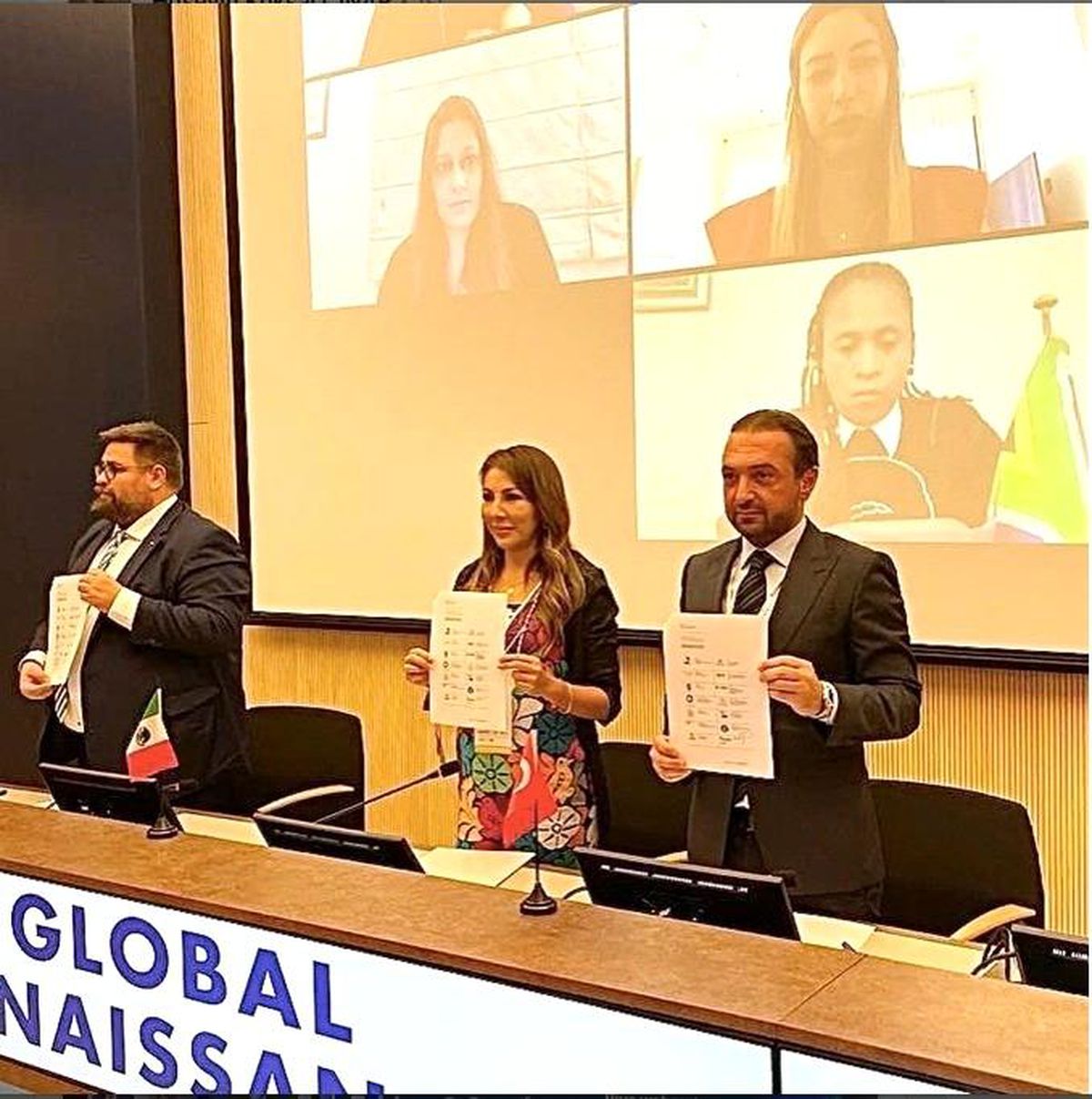 TÜGİAD, G20 YEA zirvesinde Türkiye\'yi temsil eden tek sivil toplum kuruluşu oldu