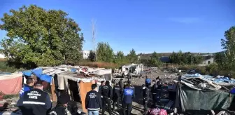 Zabıtadan kaçak baraka operasyonu