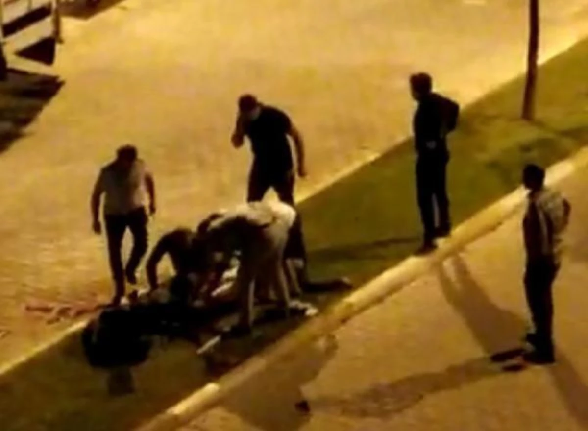 Son dakika haber | Alanya\'da, 2 kardeşin yaralandığı bıçaklı kavga kamerada