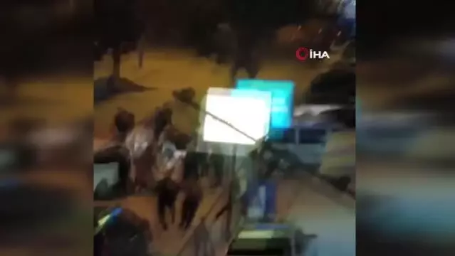 Son dakika haberi: Ankara'da 3 kişi yere yatırdıkları husumetlisini öldüresiye dövdü