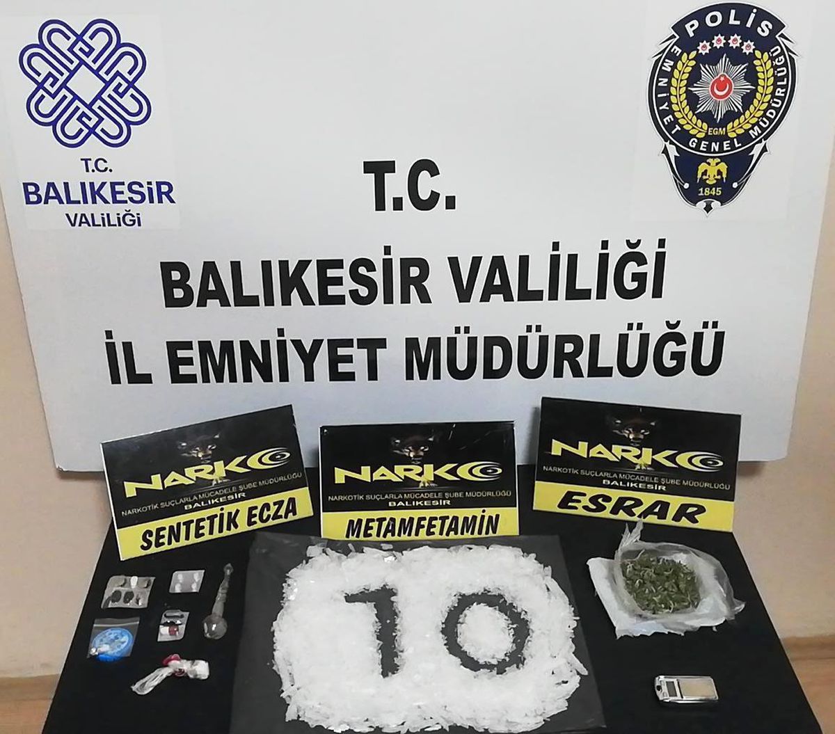 Son dakika haber! Balıkesir\'de 4 uyuşturucu tacirine operasyon