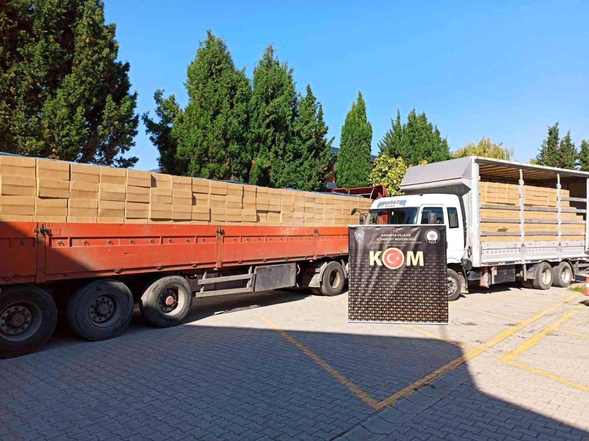 Durdurulan tırda 16 milyon 260 bin adet makaron ele geçirildi
