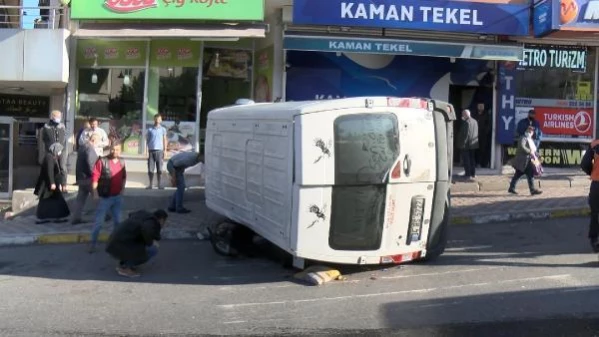 ESENYURT'TA FACİANIN EŞİĞİNDEN DÖNÜLDÜ; KALDIRIMDAKİLER SON ANDA KURTULDU