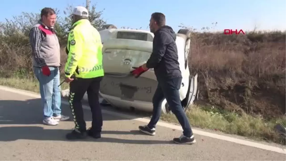 MALKARA\'DA TAKLA ATAN OTOMOBİLDE 3 KİŞİ YARALANDI