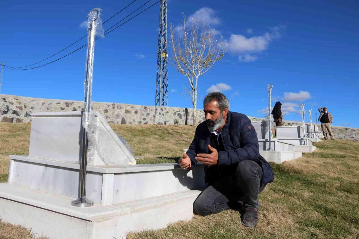 PKK\'nın katlettiği 33 kişinin acısı 28 yıldır dinmiyor