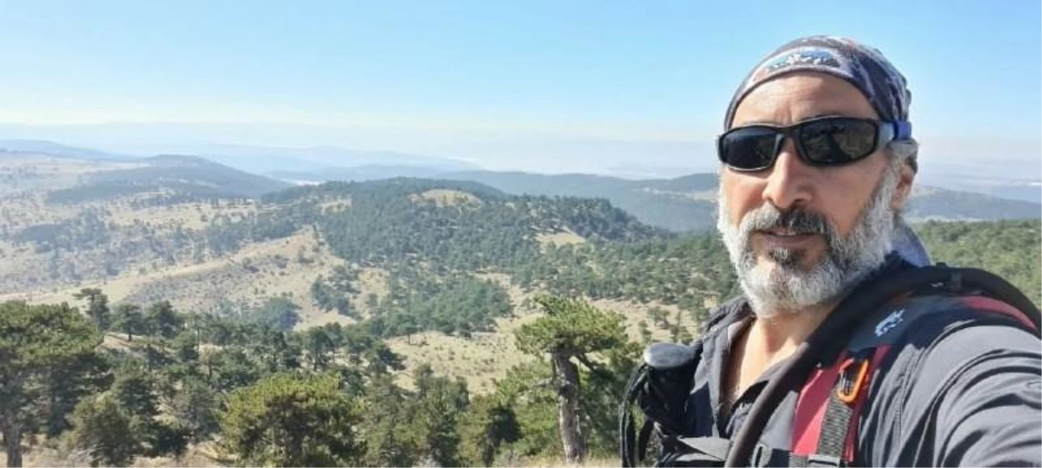 Türkiye\'nin tek solo alpinisti Türkmen Dağı\'nın zirvesine çıktı