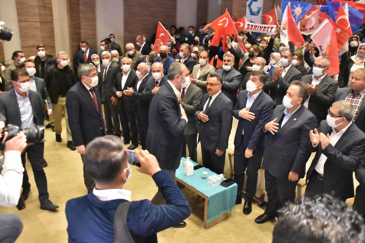 Adalet Bakanı Gül, AK Parti Gaziantep Genişletilmiş İl Danışma Toplantısı\'nda konuştu Açıklaması