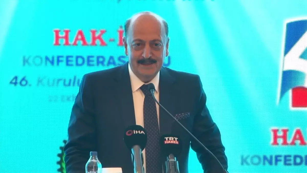 Bakan Vedat Bilgin: "Türkiye, dolar-faiz-enflasyon arasındaki sarmalı kıracaktır"