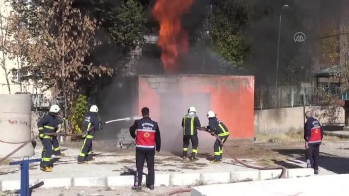 Deprem tatbikatı yapıldı