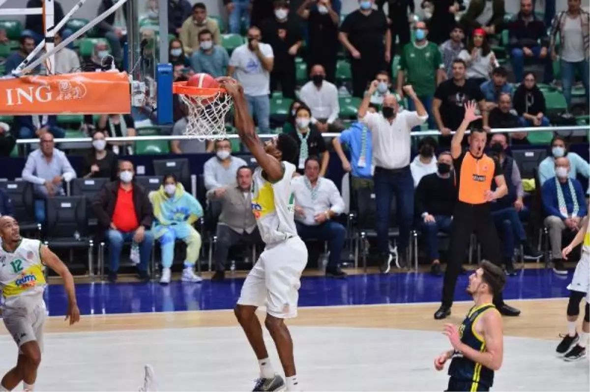 Frutti Extra Bursaspor - Fenerbahçe Beko: 84-73