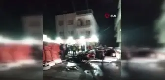 Son dakika haber... Hafif ticari araç karşı şeride geçip otomobile çarptı: 1ölü, 2 yaralı