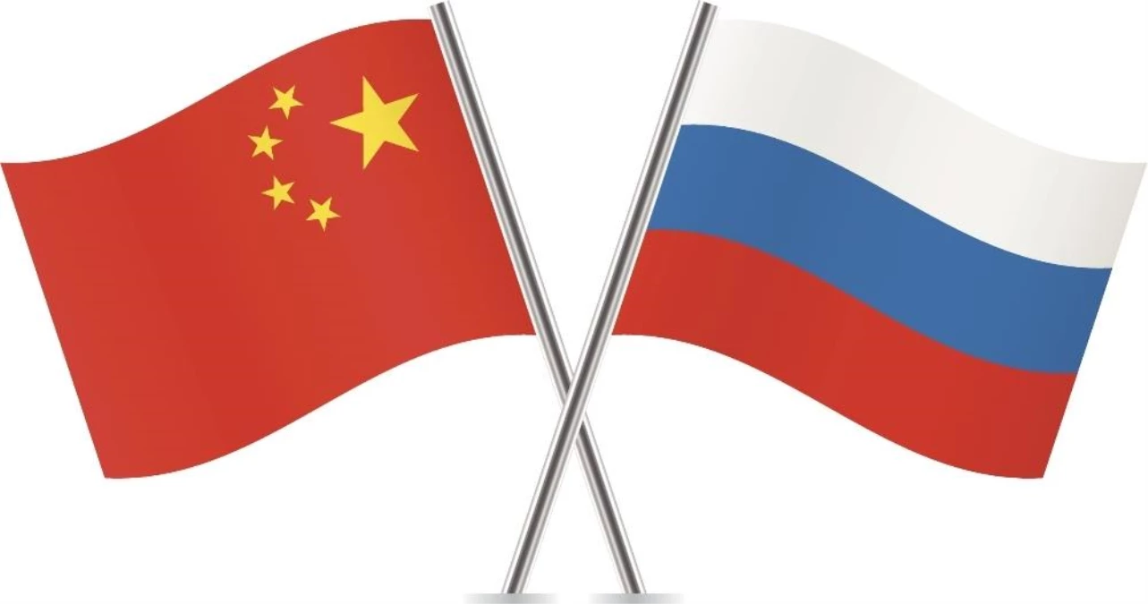 Rus ve Çin donanmalarından Pasifik\'te ortak devriye