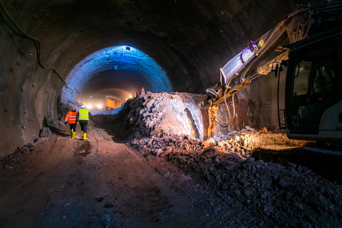 Slovenya\'da Karavanke Tüneli\'nin yapımı tüm hızıyla devam ediyor