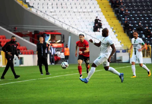 Süper Lig: Gaziantep FK: 0 Giresunspor: 0 (İlk yarı)
