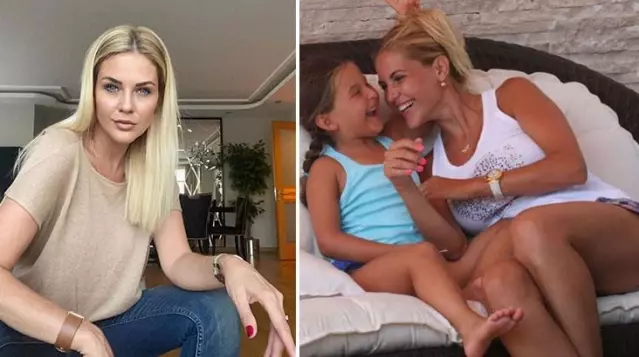 Emine Ün'ün kardeşini görenler şaşırıp kalıyor! Benzerliği ve güzelliğiyle kendine hayran bıraktı