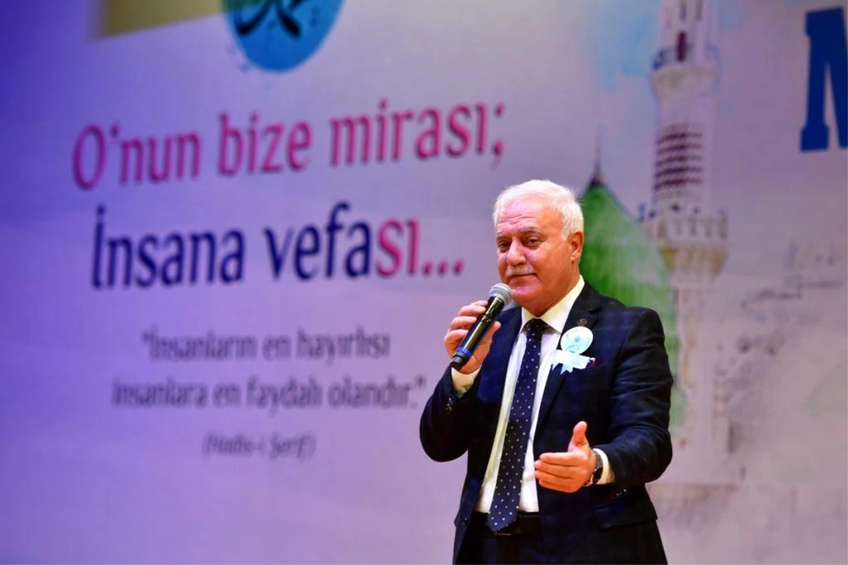 GİBTÜ Rektörü Prof. Dr. Hatipoğlu, Mevlid-i Nebi Haftası dolayısıyla konferans verdi