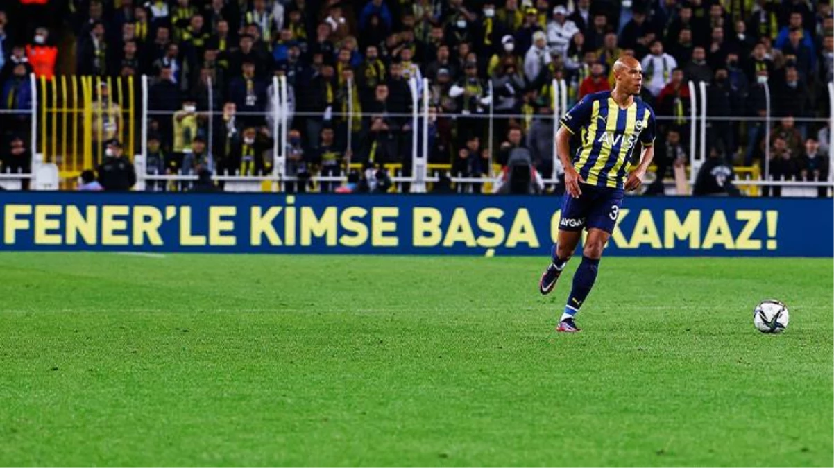 Fenerbahçe, Alanya maçında reklam panolarından mesaj verdi: Fener\'le kimse başa çıkamaz