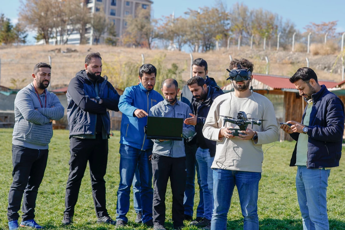AA\'nın kurum içi "FPV drone" eğitimi başladı