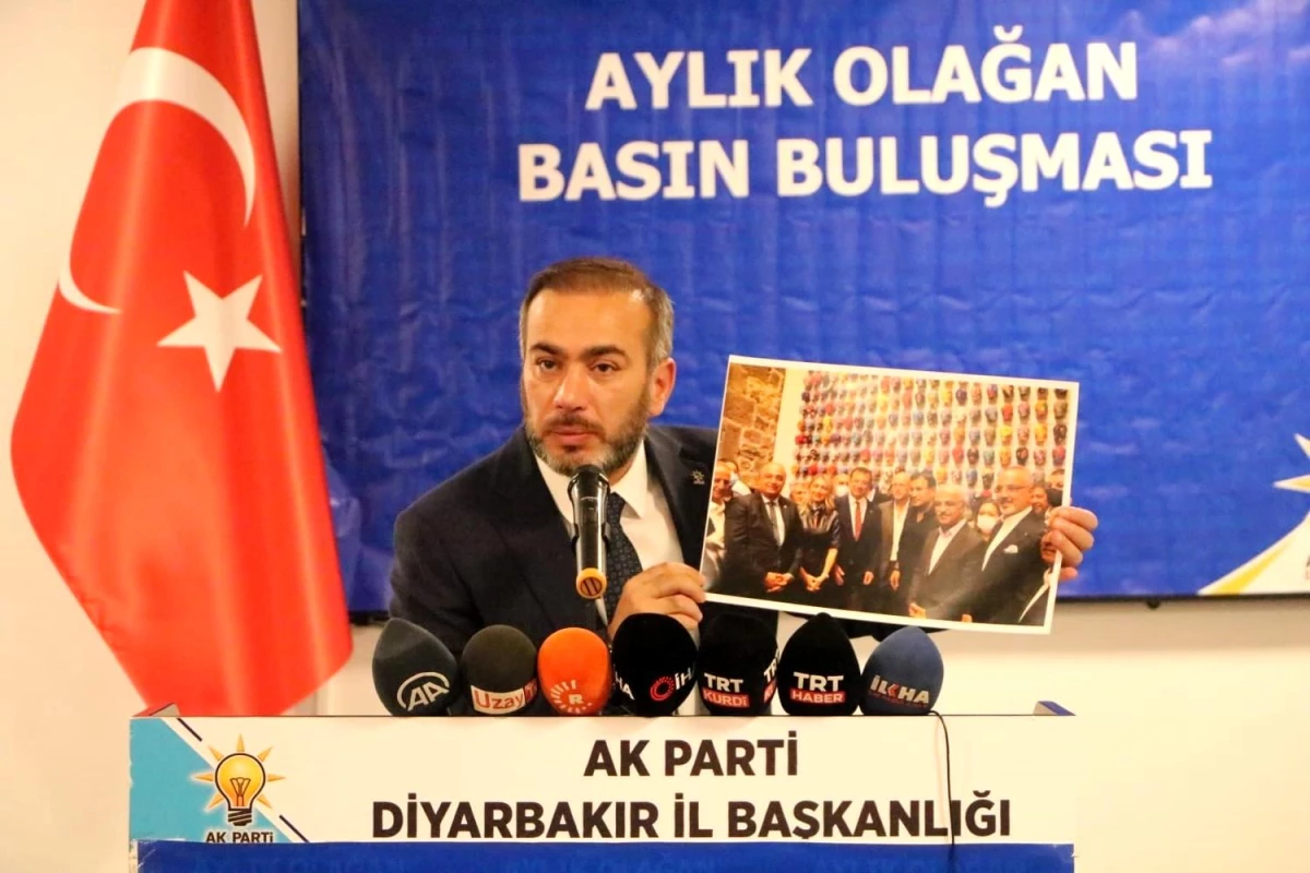 AK Parti Diyarbakır İl Başkanı Aydın \'Hafıza Odası\' sergisine tepki gösterdi