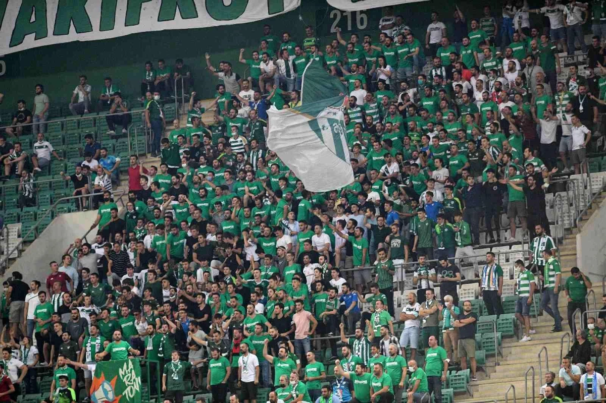 Bursaspor-Ceyhanspor maçının biletleri satışa çıktı