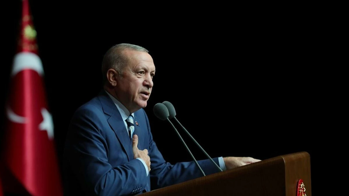 Son Dakika: Cumhurbaşkanı Erdoğan\'dan ekonomiyle ilgili eleştirilere yanıt: Her evde araba var