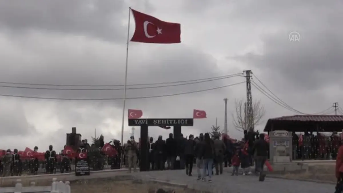 Eli kanlı PKK\'nın katlettiği 33 Yavi şehidi, katliamın 28. yılında anıldı