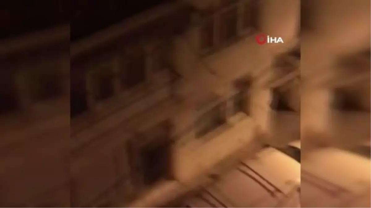 İş yerinden kalorifer petekleri çalan şahıslar yakalandı