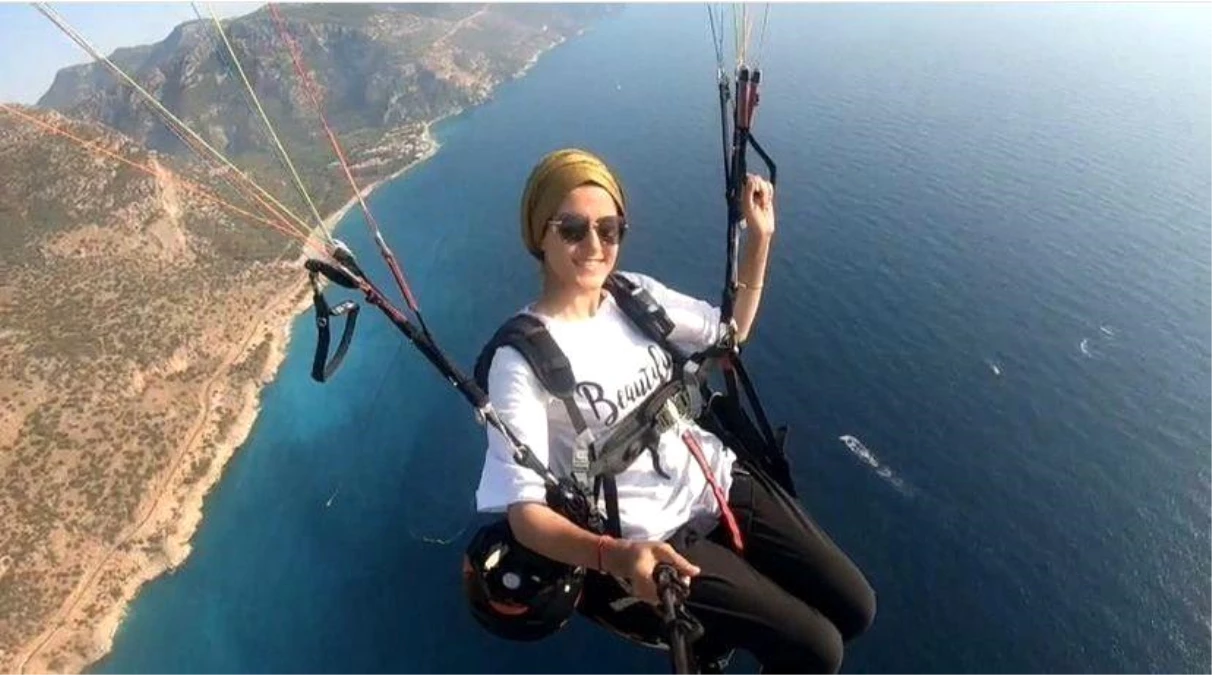 Kayalık alana düşerek hayatını kaybeden paraşütçü son yolculuğuna uğurlandı