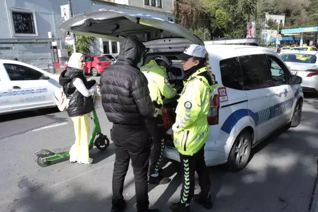 Kuruçeşme'de elektrikli scooter denetimi