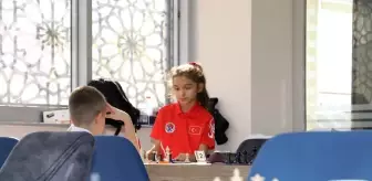 Mazıdağı'nda 'Cumhuriyet Bayramı' dolayısıyla satranç turnuvası düzenlendi