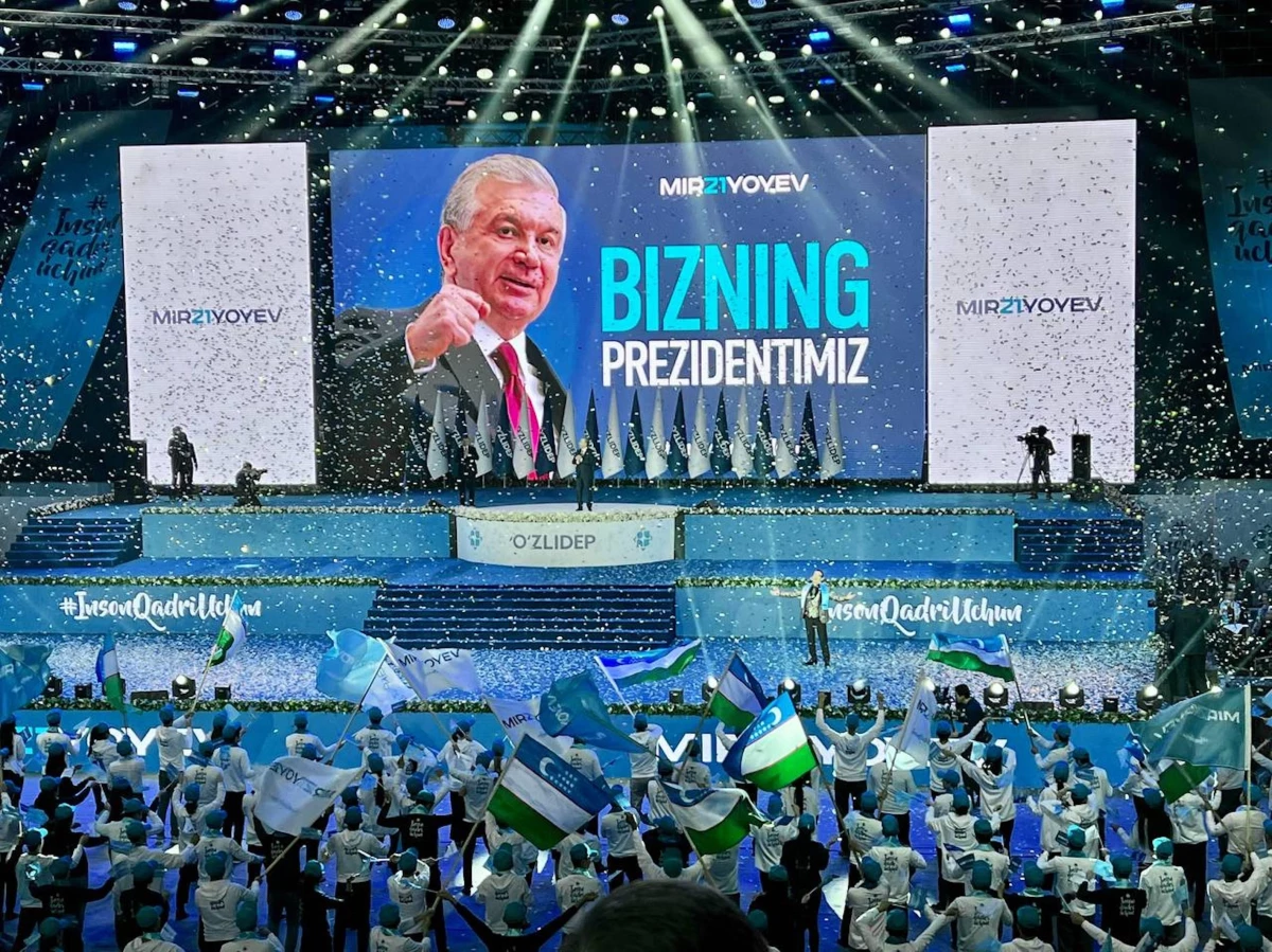 zbekistan\'daki cumhurbaşkanlığı seçimlerini kazanan Mirziyoyev açıklama yaptı