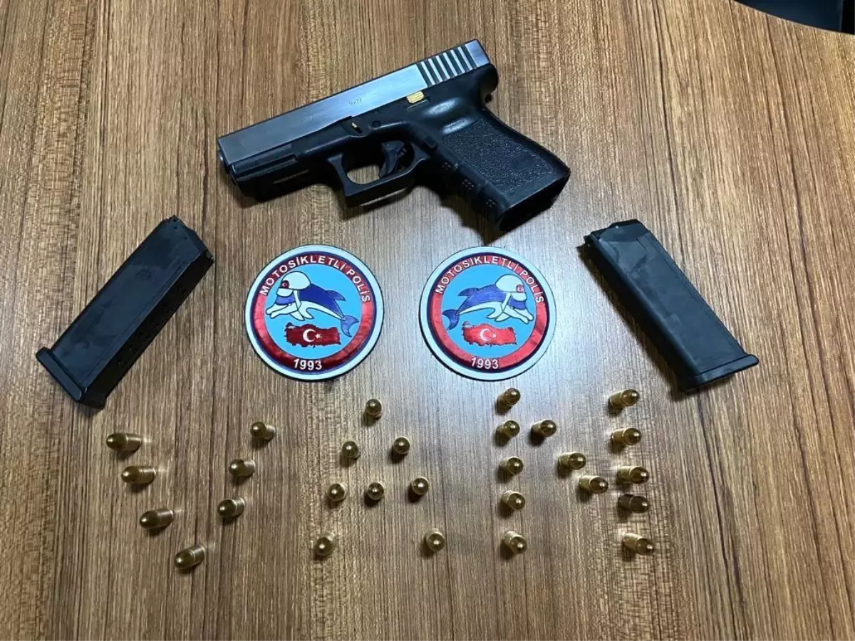 Van\'da aranması bulunan 21 şahıs yakalandı