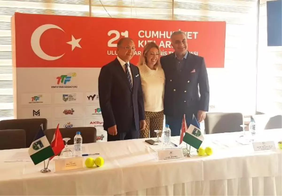 21\'inci Cumhuriyet Kızları Uluslararası Tenis Turnuvası\'nın basın toplantısı gerçekleştirildi