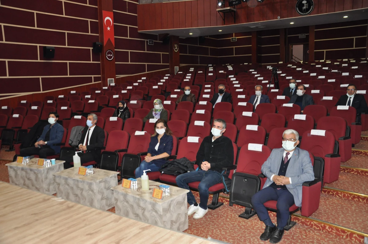 5. Ulusal İlkokullararası Nasreddin Hoca Fıkra Canlandırma Yarışması şampiyonu Konya\'dan