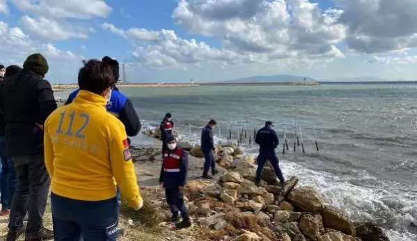 Alabora olan botta kaybolan Muaz, denizden ve havadan aranıyor(2)