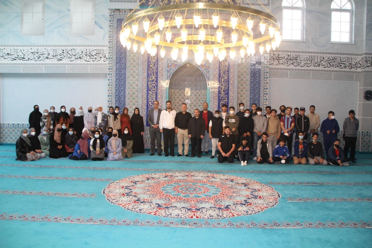 Almanya\'da "Suffe İslami İlimler" programıyla öğrencilere İslami ilimler eğitimi verilecek