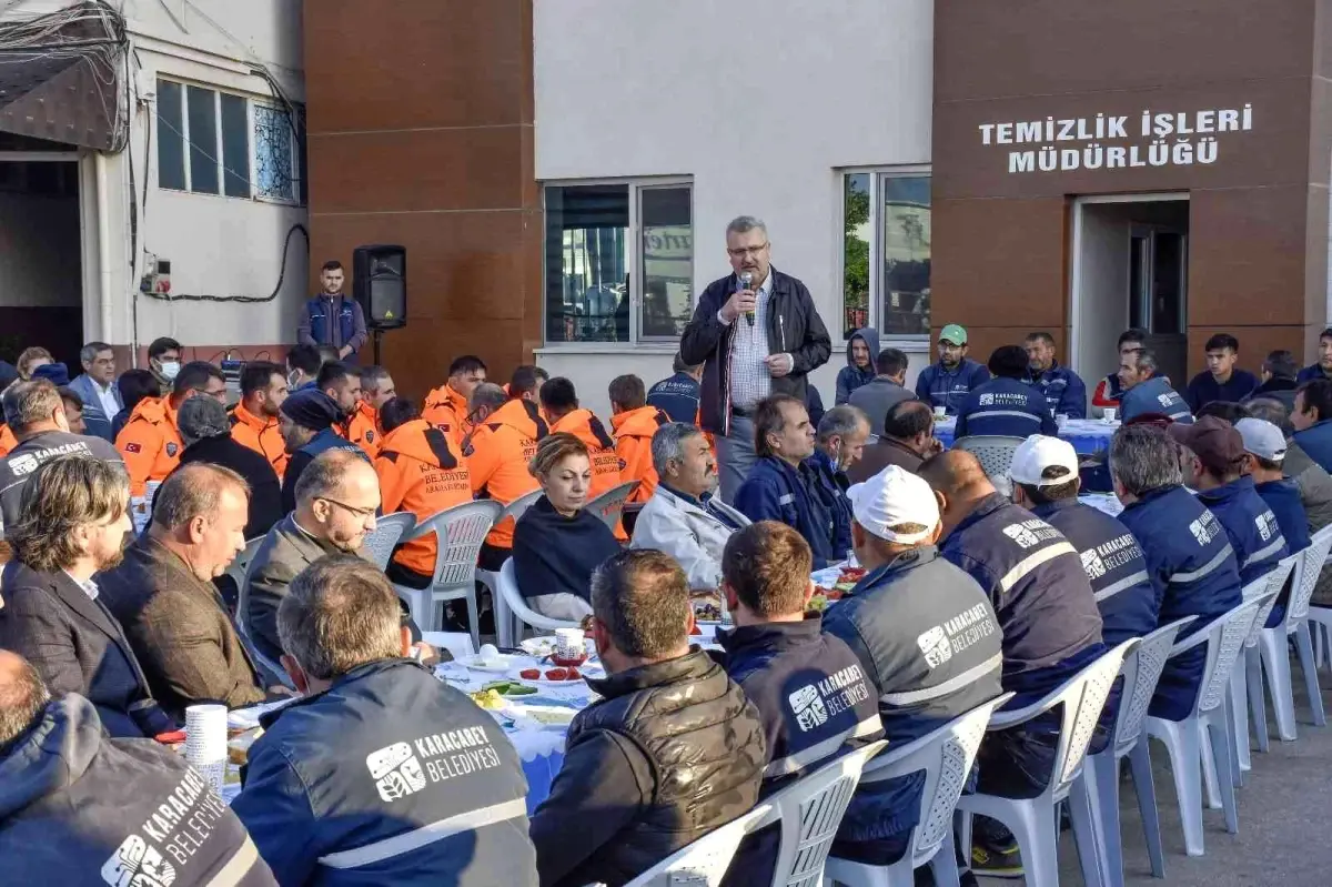 Başkan Özkan mesai arkadaşlarıyla buluştu