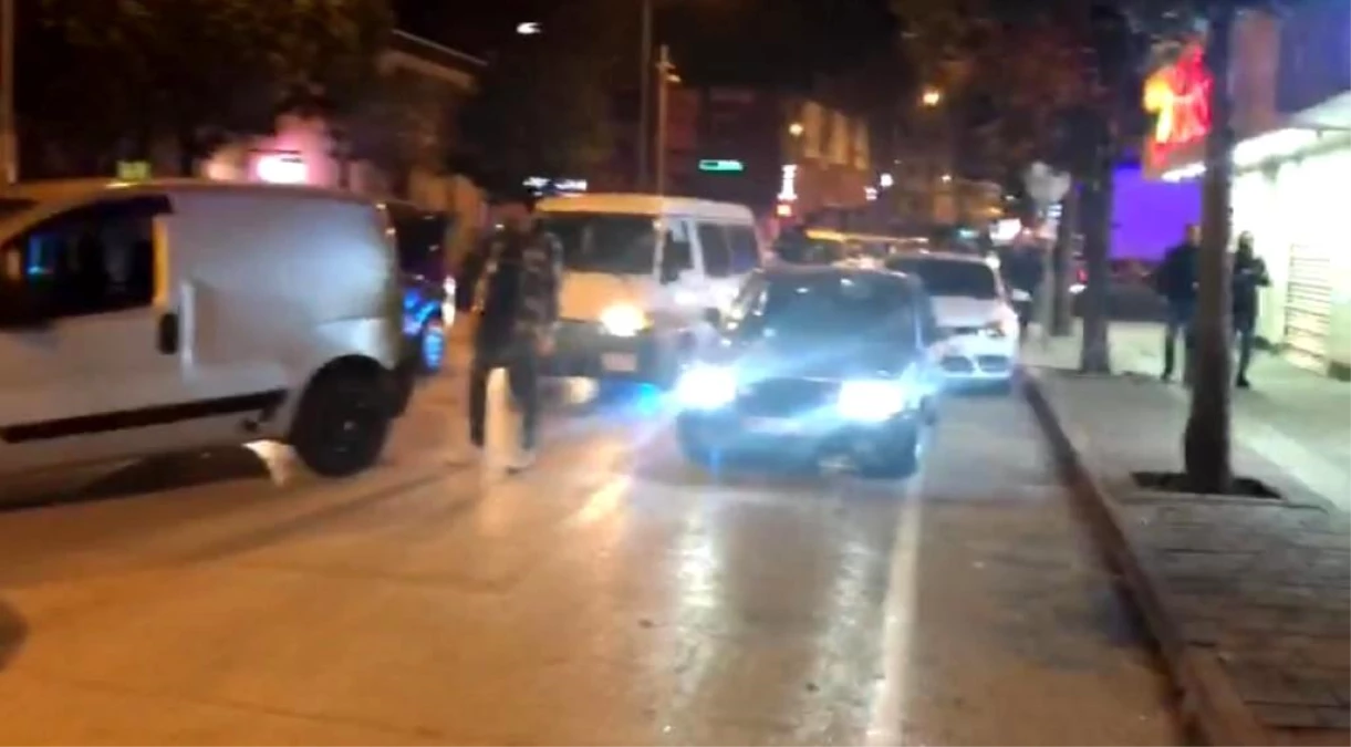 Son dakika haber: Bursa\'da yolu kapatıp asker eğlencesi düzenleyenlere ceza yağdı