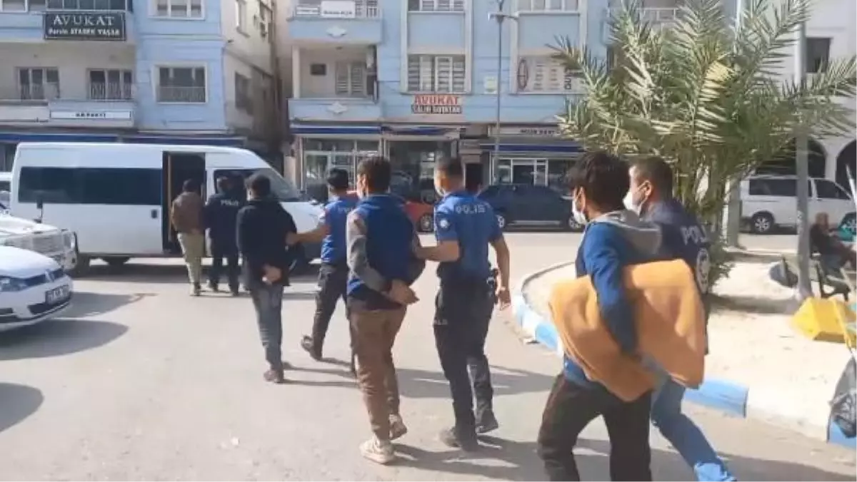 ÇÖP DÖKÜM ALANINDA 16 KAÇAK GÖÇMEN YAKALANDI