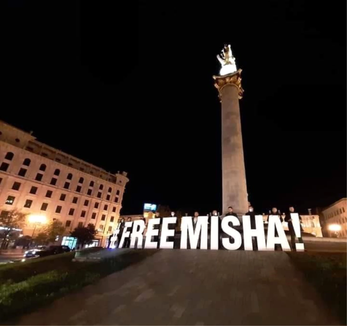 Gürcistan\'da eski Cumhurbaşkanı Saakaşvili için "Mişa\'ya Özgürlük" protestosu