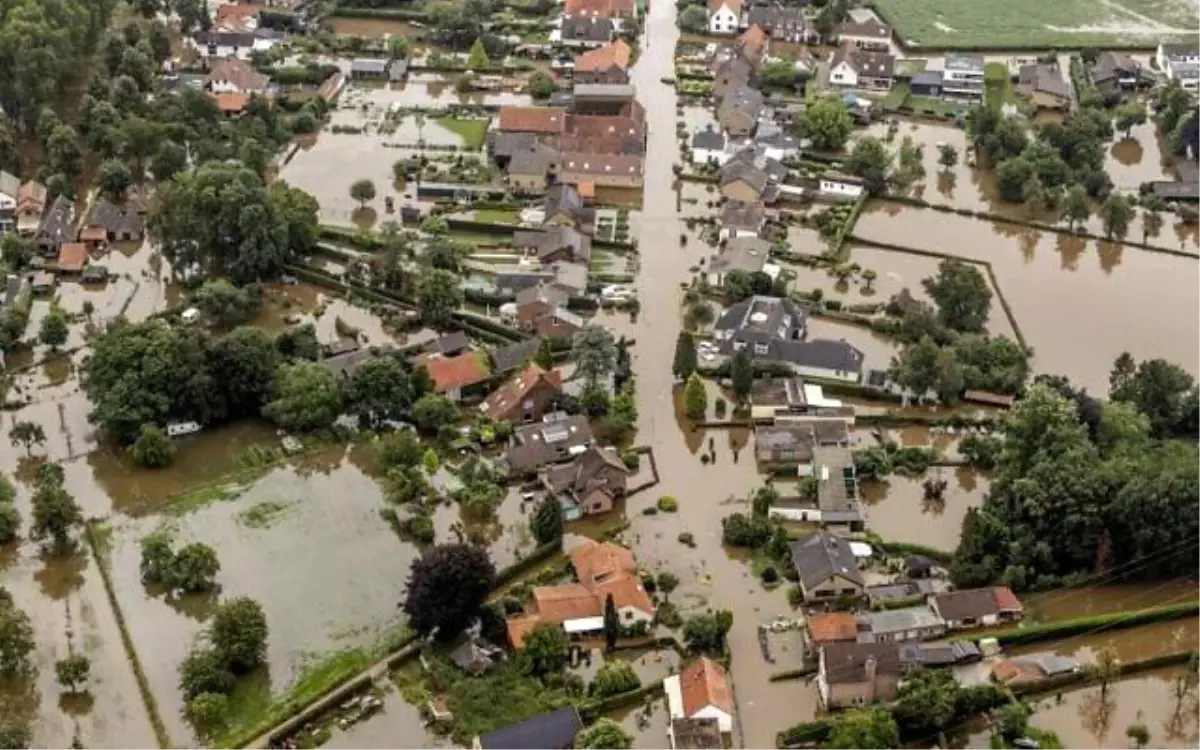 Hollanda Meteoroloji Enstitüsü: Sera gazı salımı azaltılmazsa deniz seviyesi ülke kıyılarında 2 metreye kadar yükselebilir