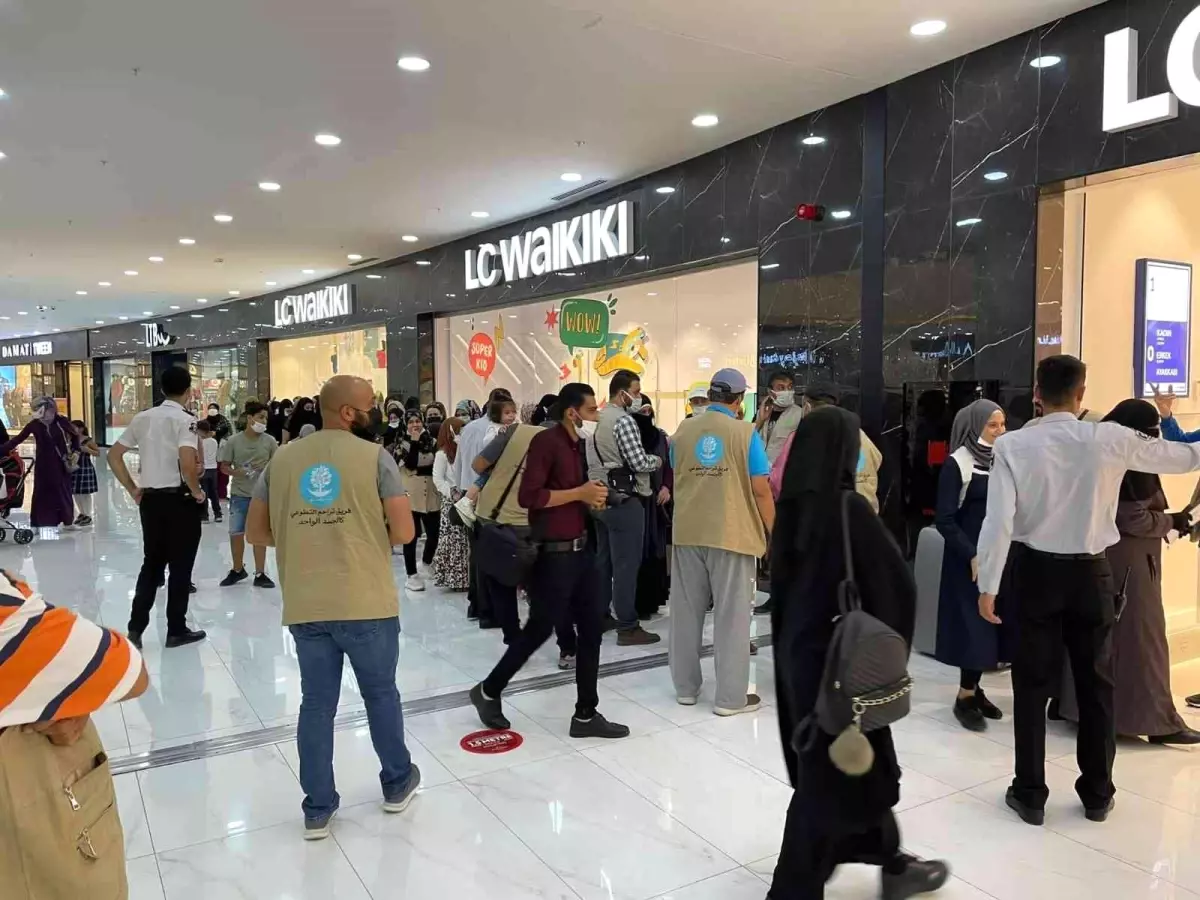 Mardin\'in en büyük alışveriş merkezinde çocuklar, unutulmayacak bir gün geçirdi