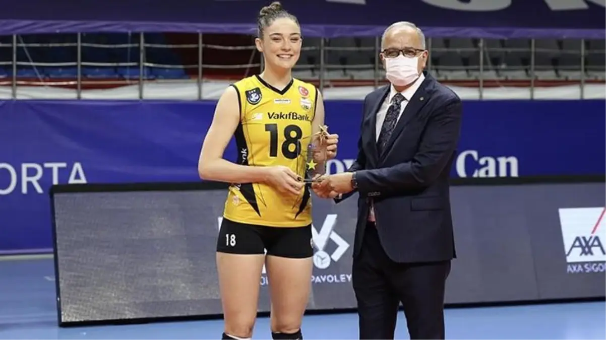 Son Dakika: Voleybol Federasyonu\'nda Mehmet Akif Üstündağ yeniden başkan seçildi