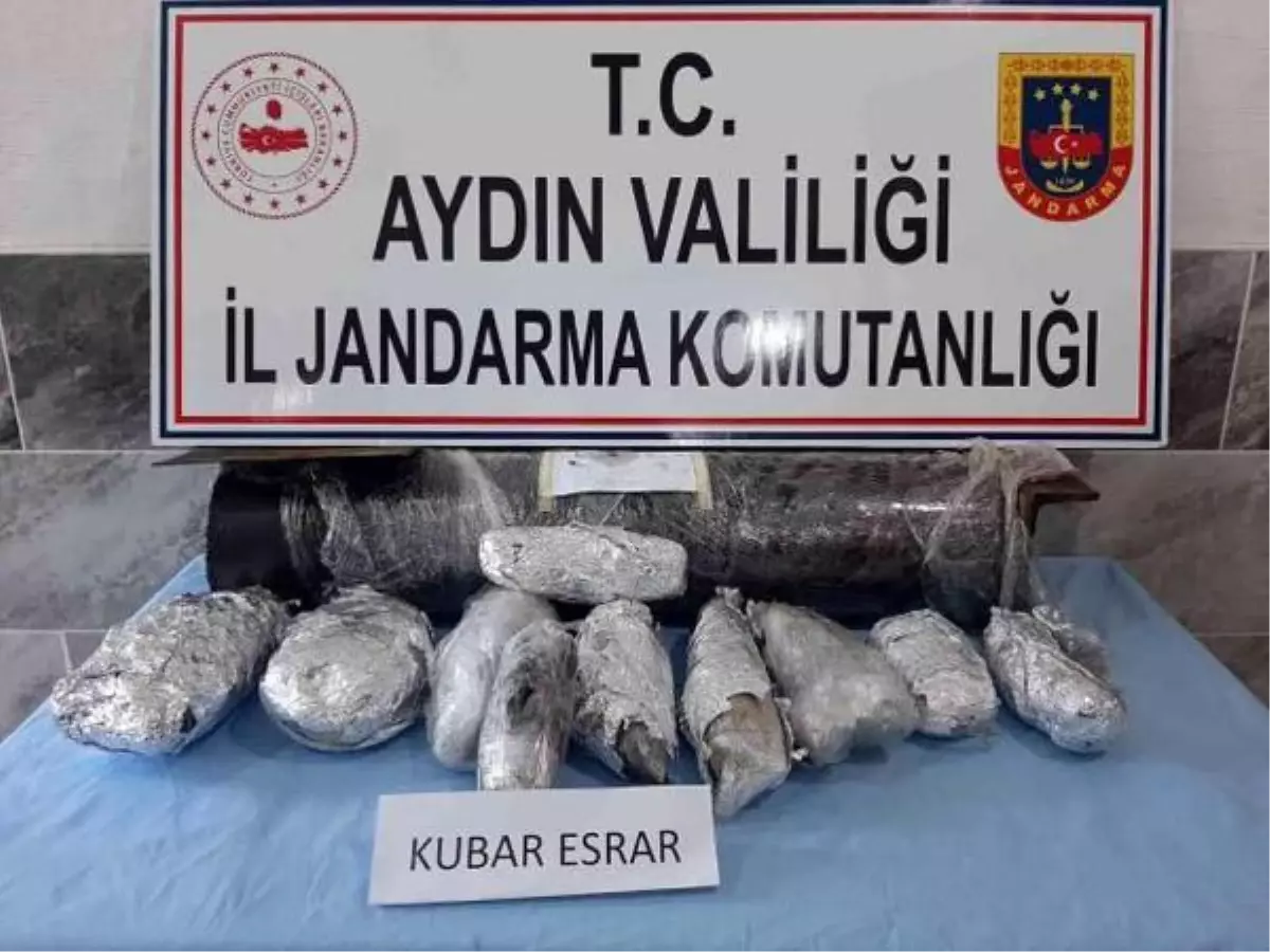 Yolcu otobüsünde 3 kilo 620 gram esrar ele geçti