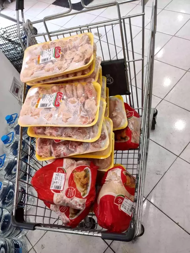 Zabitanin Gozunden Kacmiyor Tarihi Gecmis Cok Sayida Tavuk Urunune El Konuldu Son Dakika Zabitanin Gozunden Kacmiyor Tarihi Gecmis Cok Sayida Tavuk Urunune El Konuldu Son Dakika